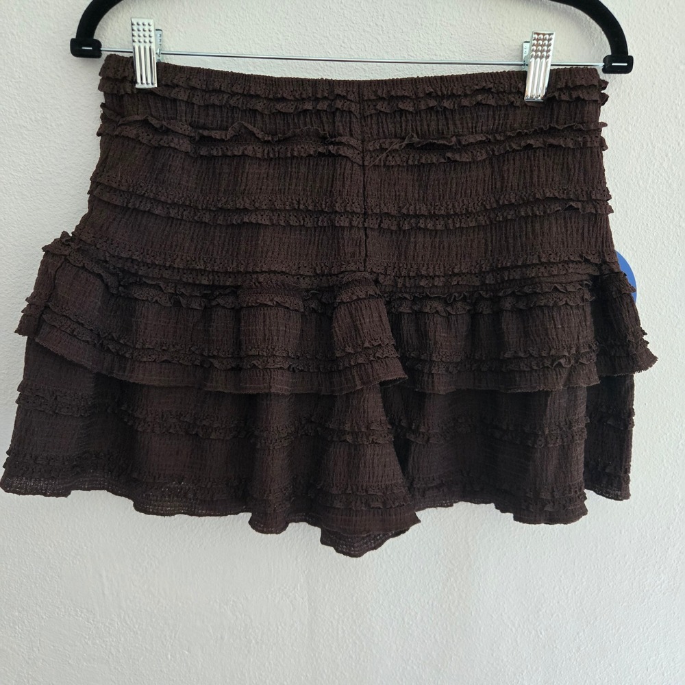 Blue Riot xo Brown Tiered Ruffle Shorts Eyelet Lace Trim Shorts Large NWT